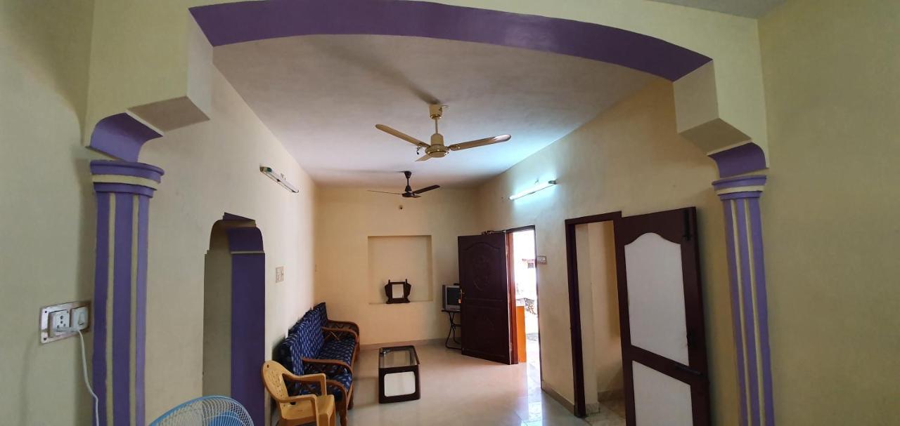Oonjal Veedu Apartment Kuttalam  Bagian luar foto