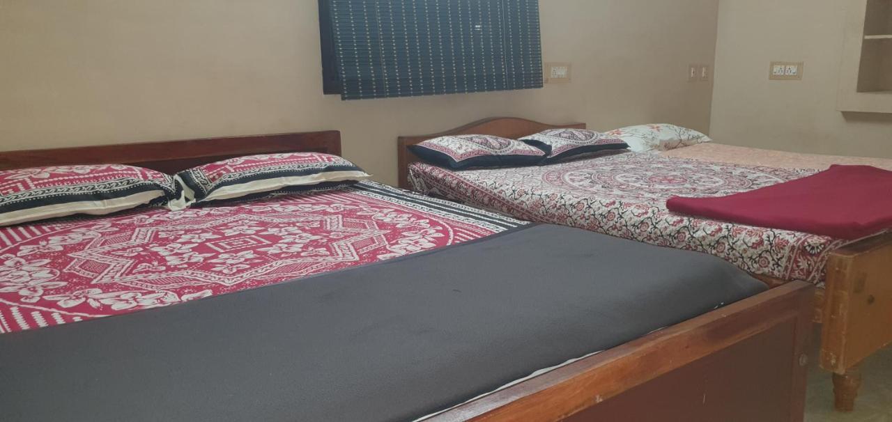 Oonjal Veedu Apartment Kuttalam  Bagian luar foto